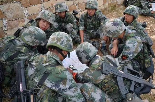 俠客島:陸軍搞了場考試 考試是13個集團軍的軍長