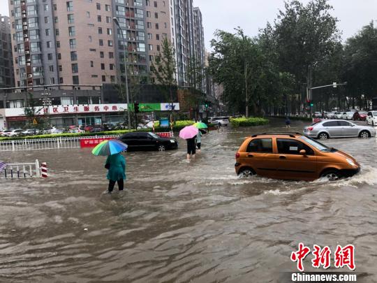 臺風“安比”過境河北滄州、廊坊暴雨致部分區域積水嚴重